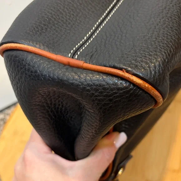 Dooney & Bourke Black and Tan Shoulder Bag Set - Picture 8 of 13